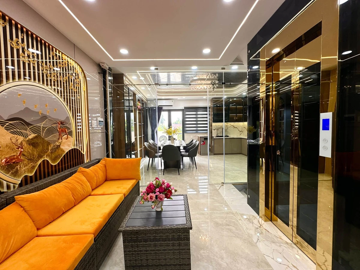 Nhà 5 tầng có thang máy, 280m², 4PN, 8.9 tỷ, Thạnh Xuân - Ảnh thu nhỏ 4