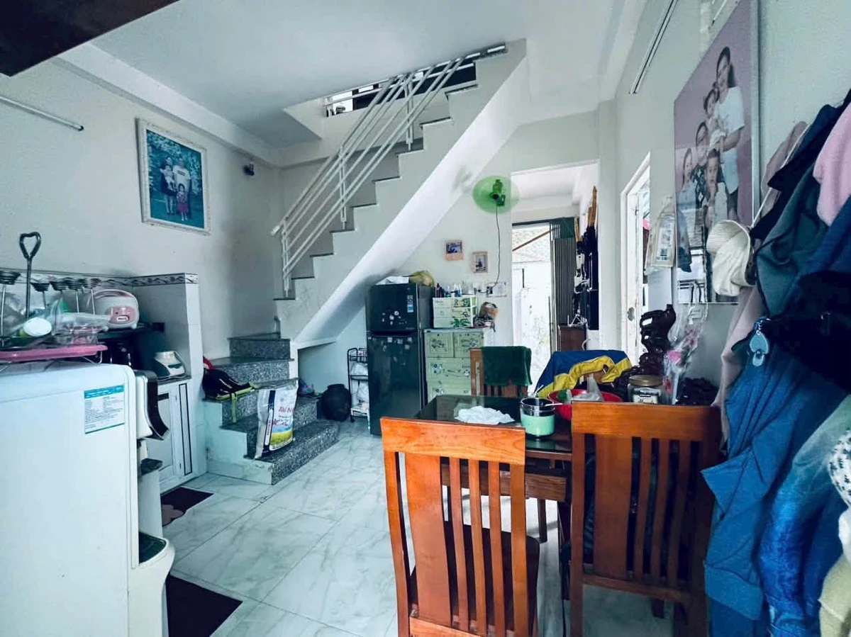 Bán nhà Tổ 5 Ngọc Hội, Nha Trang, 57m², 2 phòng, 1 tỷ 700 triệu - Ảnh thu nhỏ 2