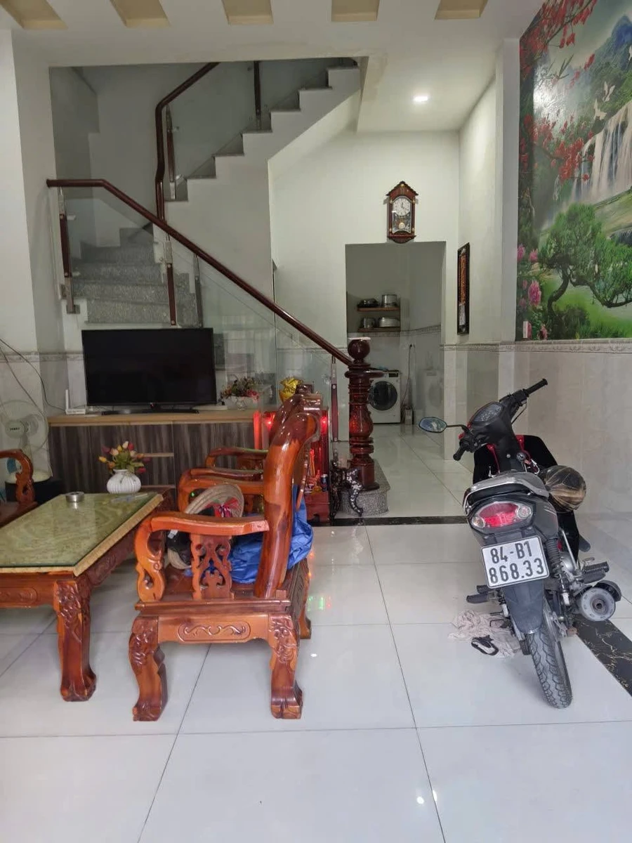 Cho thuê nguyên căn 60m2, 4 phòng ngủ đường Lê Đình Cẩn, Bình Tân - Ảnh thu nhỏ 2