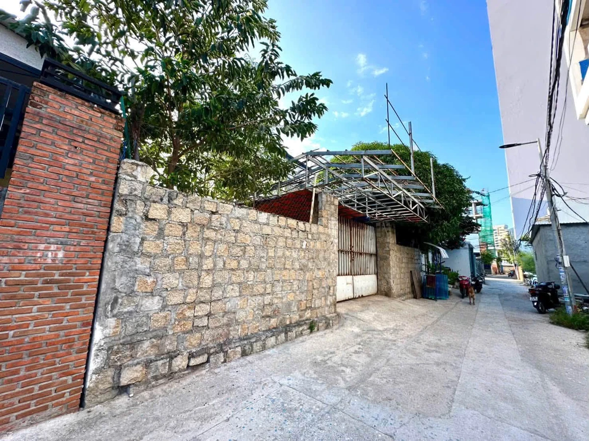 Bán lô đất view biển 263m² gần bãi tắm, Nha Trang, 17 tỷ - Ảnh thu nhỏ 2