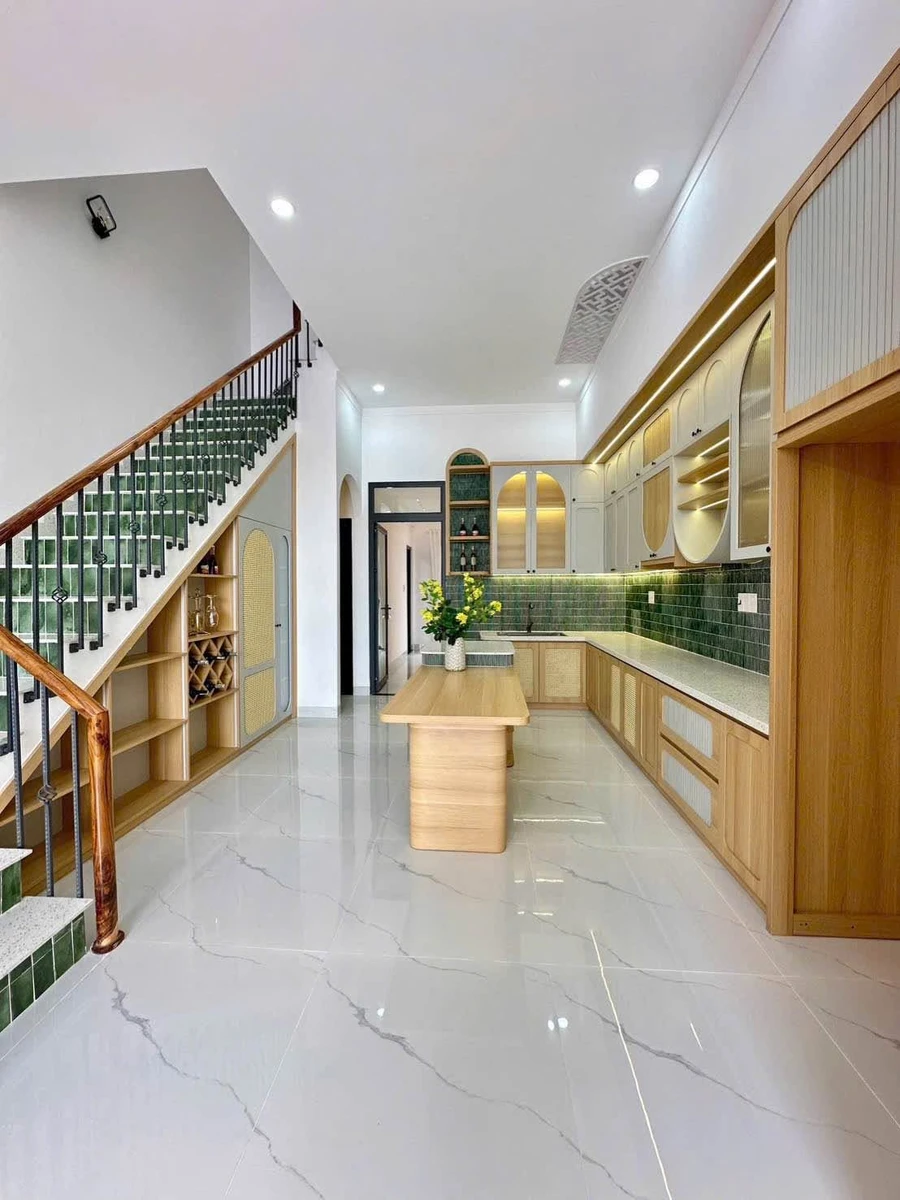 Nhà mê mới hiện đại Buôn Ma Thuột, 137.5m2, 3PN 4WC, 3,79 tỷ - Ảnh thu nhỏ 5