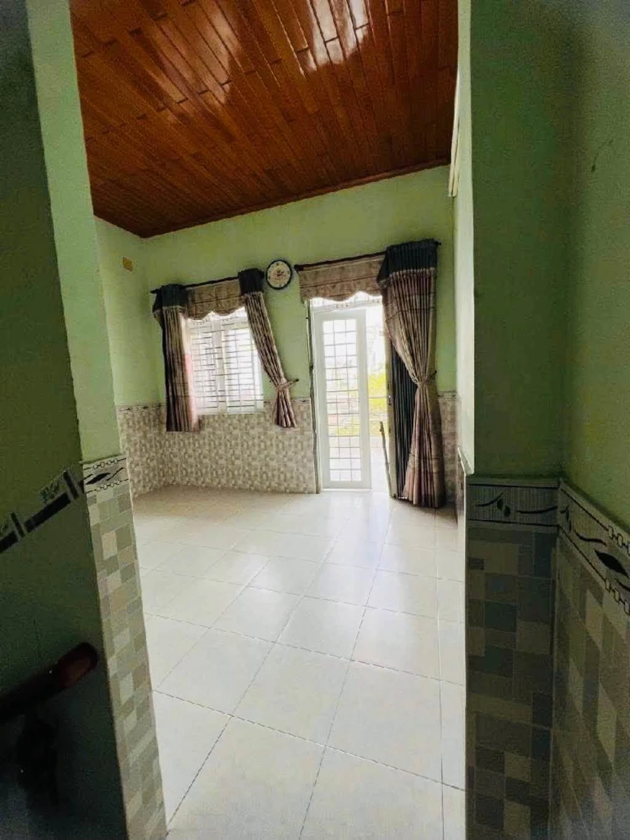Bán nhà hẻm xe hơi gần đường Tên Lửa, 92m², 1 trệt 1 lầu 3PN, giá 6 tỷ, Bình Tân - Ảnh thu nhỏ 4