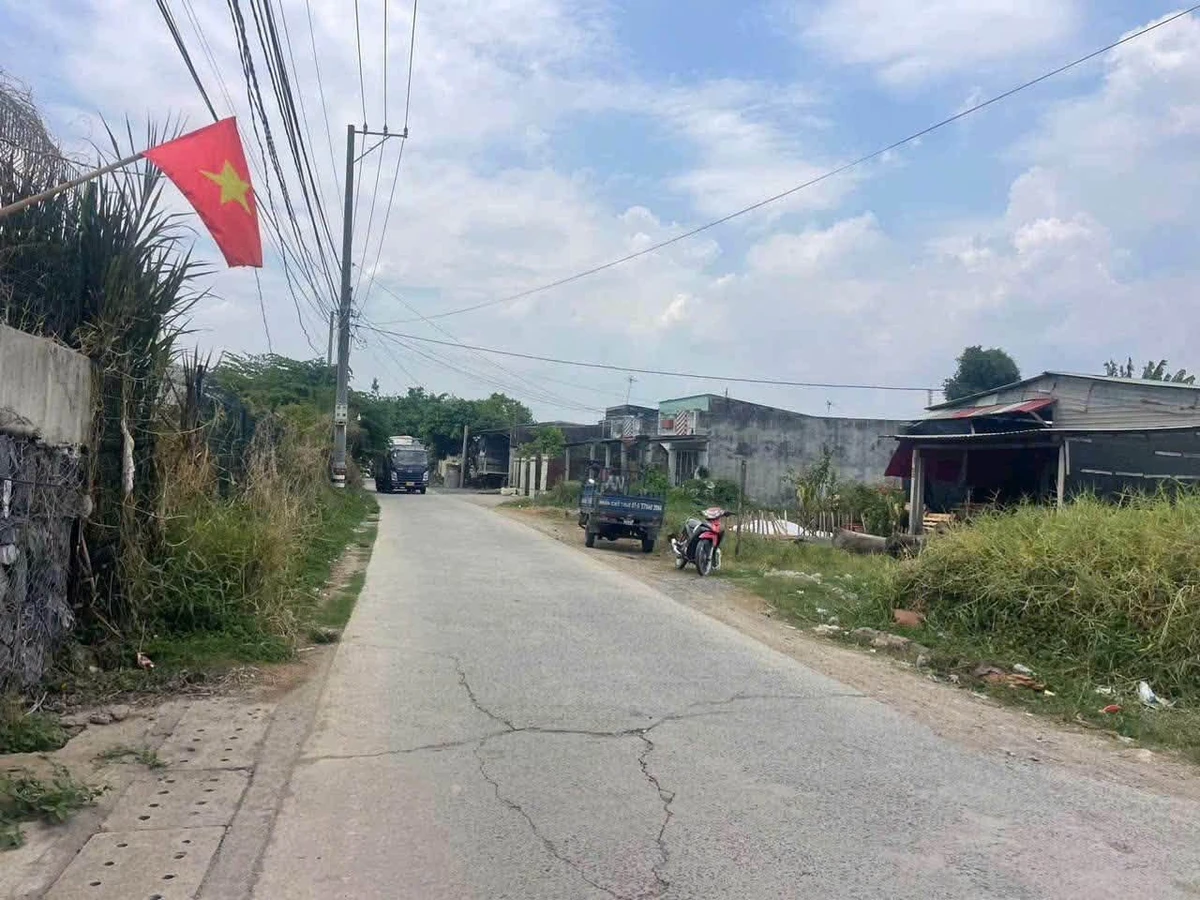 Bán nhà mới 5x20m, 3 phòng ngủ, Bến Lức, Tây Ninh, 1 tỷ 9 - Ảnh thu nhỏ 5