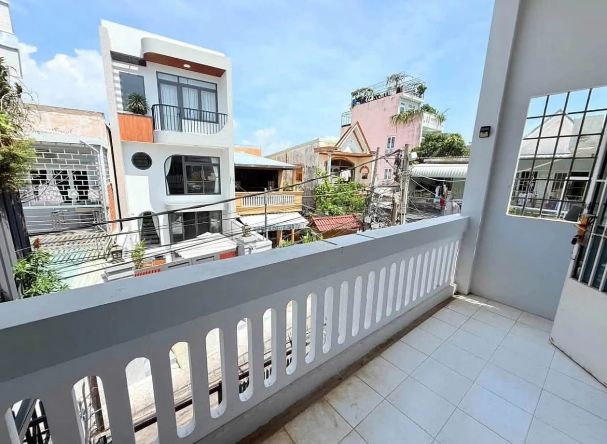 Bán nhà 1 trệt 1 lầu 60m2 Hoàng Hoa Thám, Vũng Tàu, 4,5 tỷ - Ảnh thu nhỏ 2