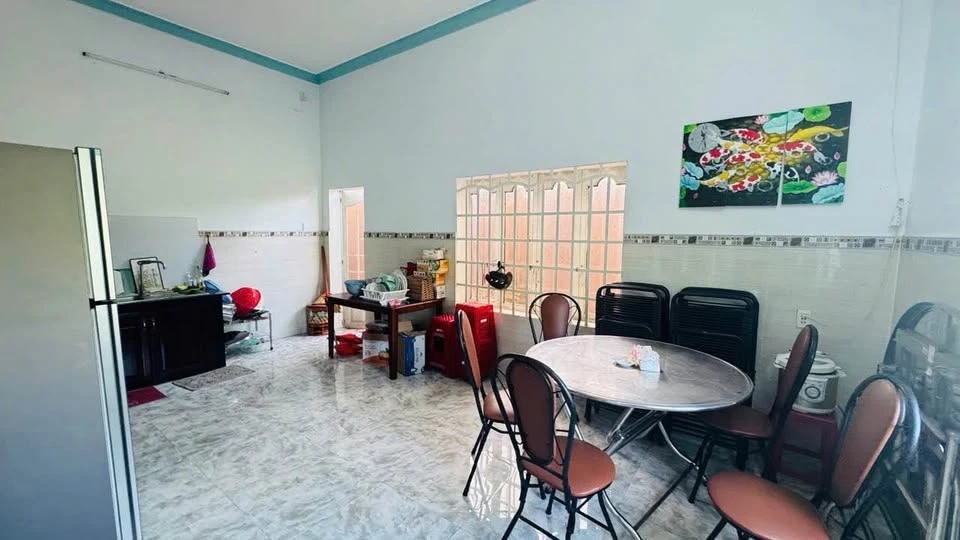 Bán nhà lầu góc 2 mặt tiền 111.4m2 Bà Rịa 3.9 tỷ - Ảnh thu nhỏ 3