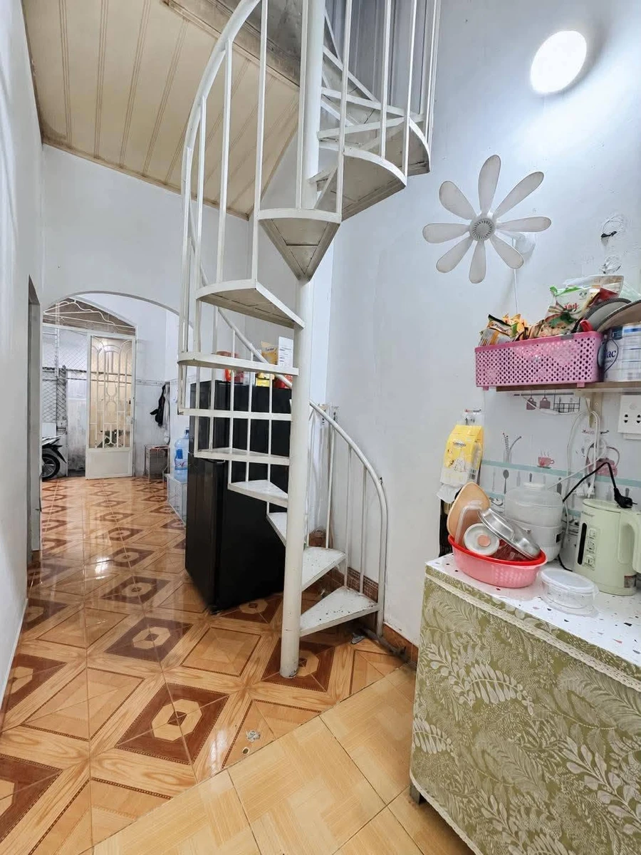 Bán nhà 2 tầng Lũy Bán Bích Tân Phú 42,5m² 3.9 tỷ - Ảnh thu nhỏ 4