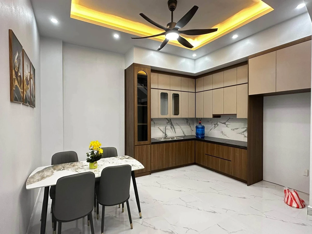 Bán nhà 3 tầng 47m2 mặt tiền 5m gần chợ Cầu Cốn - Ảnh thu nhỏ 4