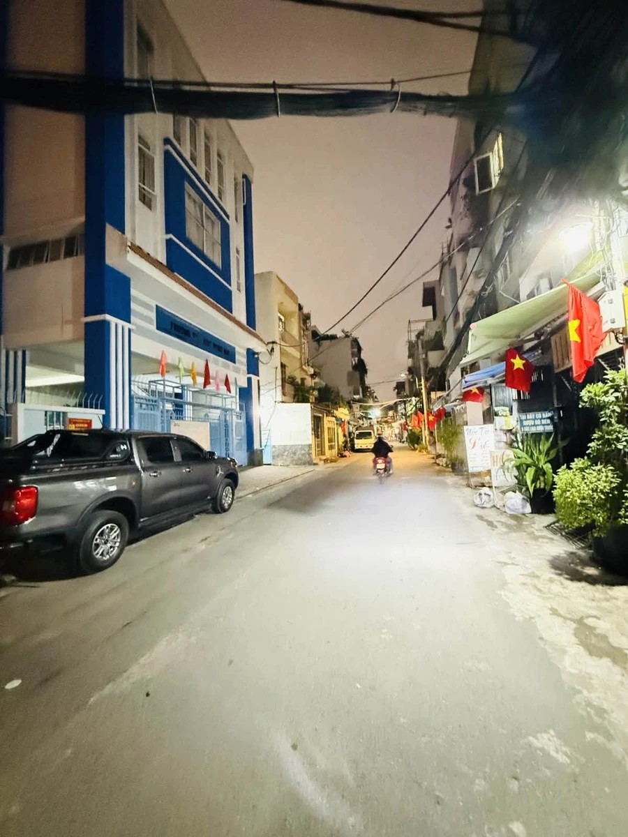 Bán nhà hẻm xe hơi Lý Thường Kiệt Quận 10, 110m2, 4 tầng, 5PN, 13,5 tỷ - Ảnh thu nhỏ 2