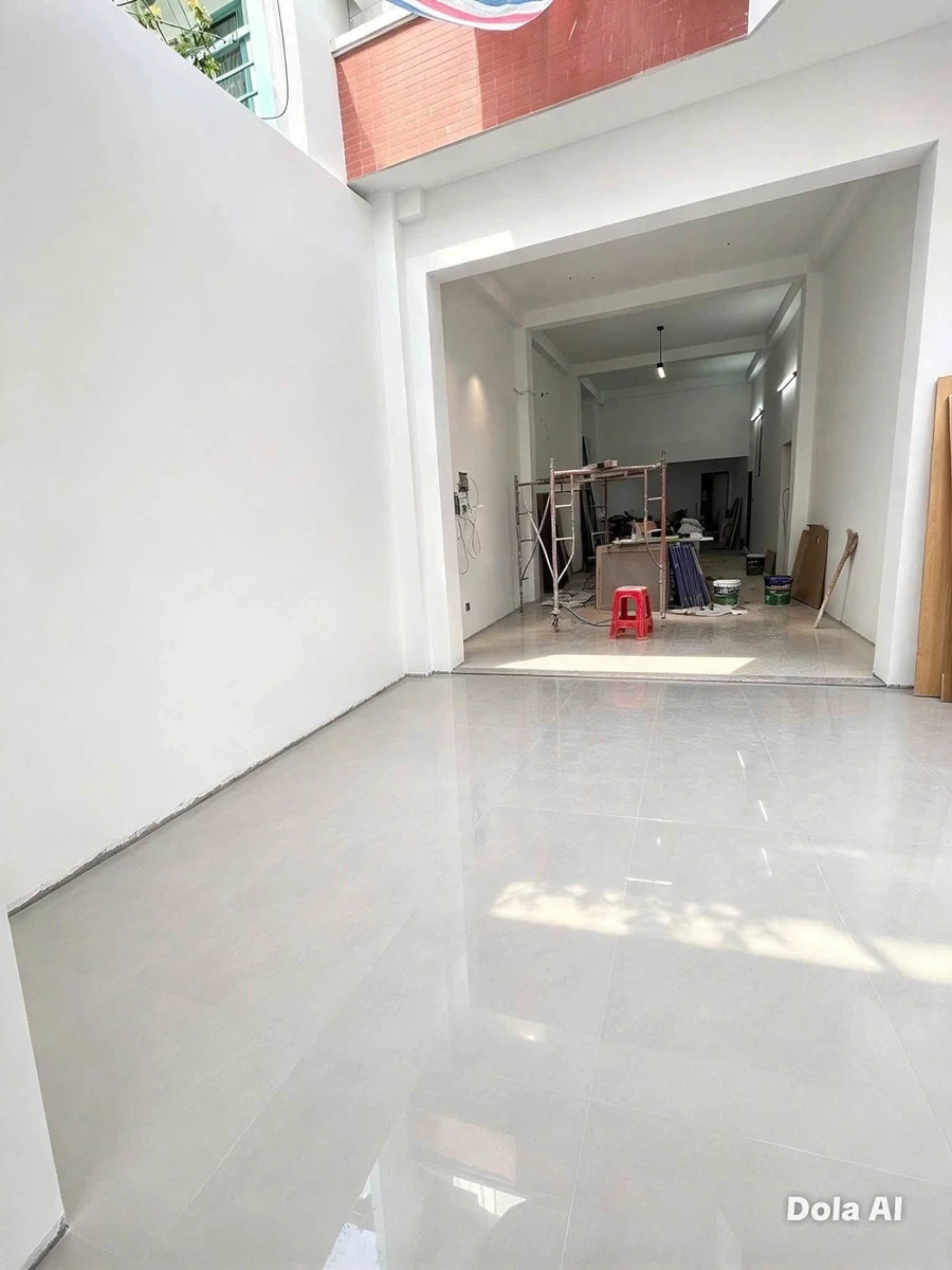 Cho thuê mặt bằng kinh doanh mặt tiền Phan Xích Long 80m2 - Ảnh thu nhỏ 3