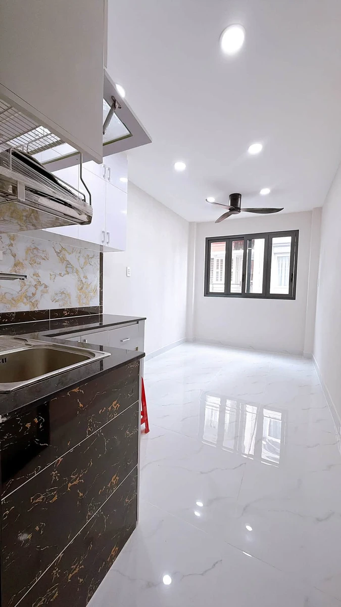 Bán nhà mặt tiền Quận 4, 60.9m2, 5 tầng, 4.95 tỷ - Ảnh thu nhỏ 5
