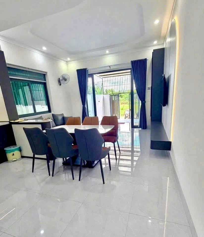 Bán nhà phố 5x22 full nội thất, 3 phòng ngủ, hẻm Nguyễn Trường Tộ gần Đại học Tây Nguyên - Ảnh thu nhỏ 3