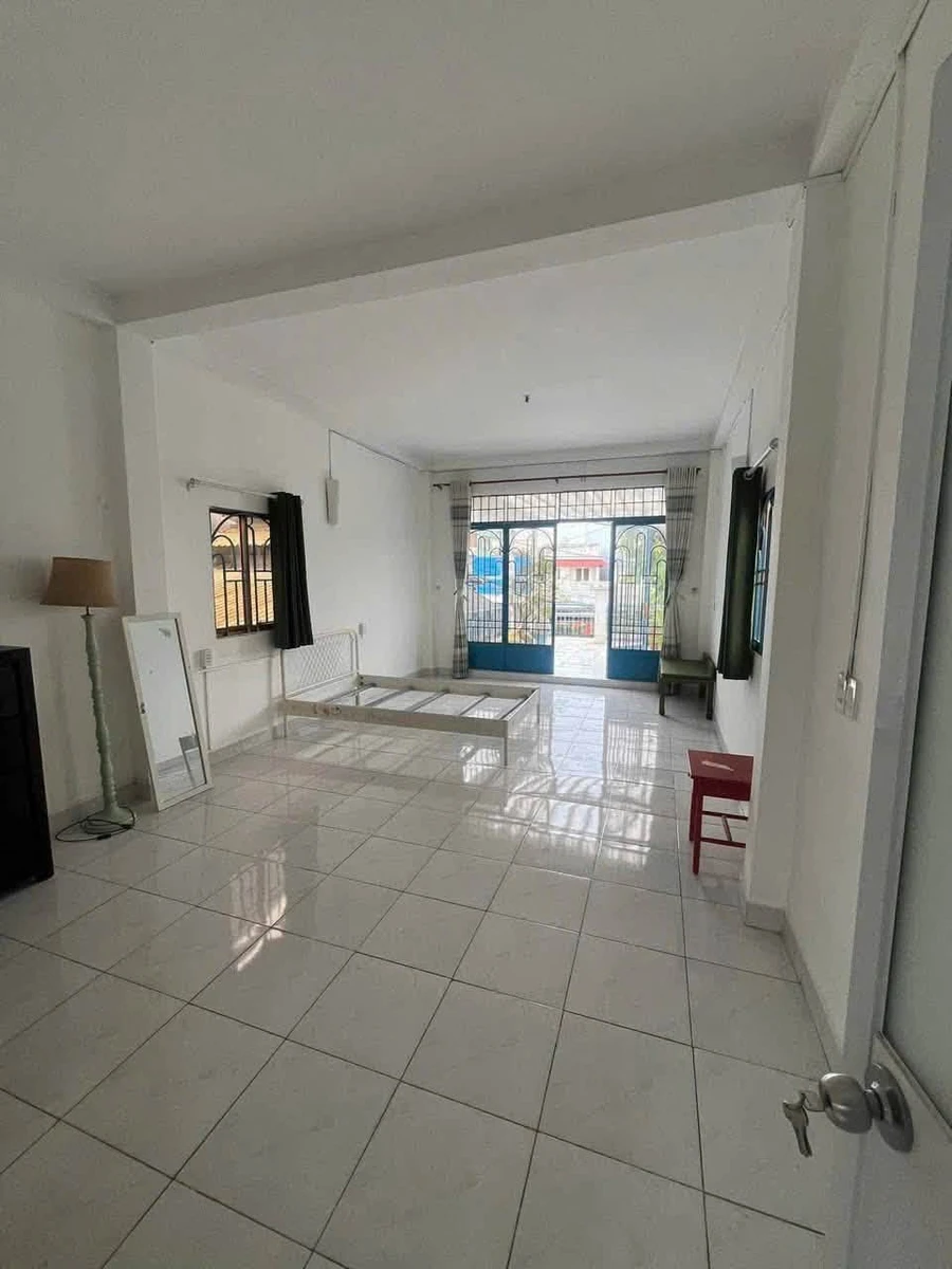 Cho thuê nhà 1 trệt 1 lầu 160m2 mặt tiền Phước Bình Q9, 13 triệu/tháng - Ảnh thu nhỏ 3