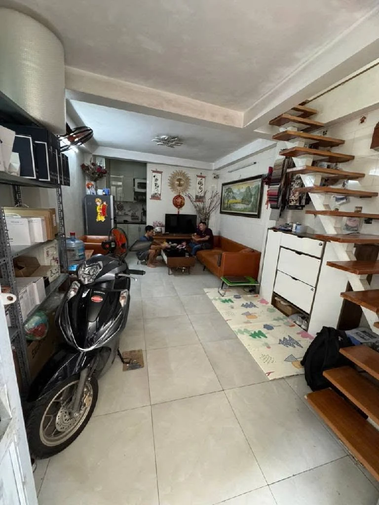 Bán nhà 3 tầng 35m² thổ cư Định Công Thượng, 4 tỷ - Ảnh thu nhỏ 2