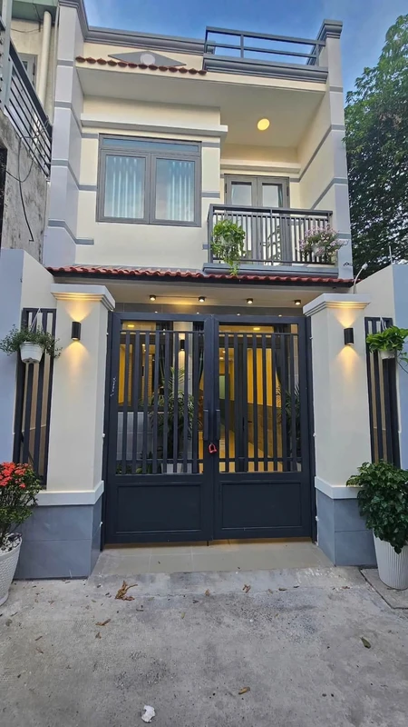 Bán nhà mặt đường 2 tầng 110m2 ngay cổng bệnh viện Nhi Hải Phòng giá 6 tỷ