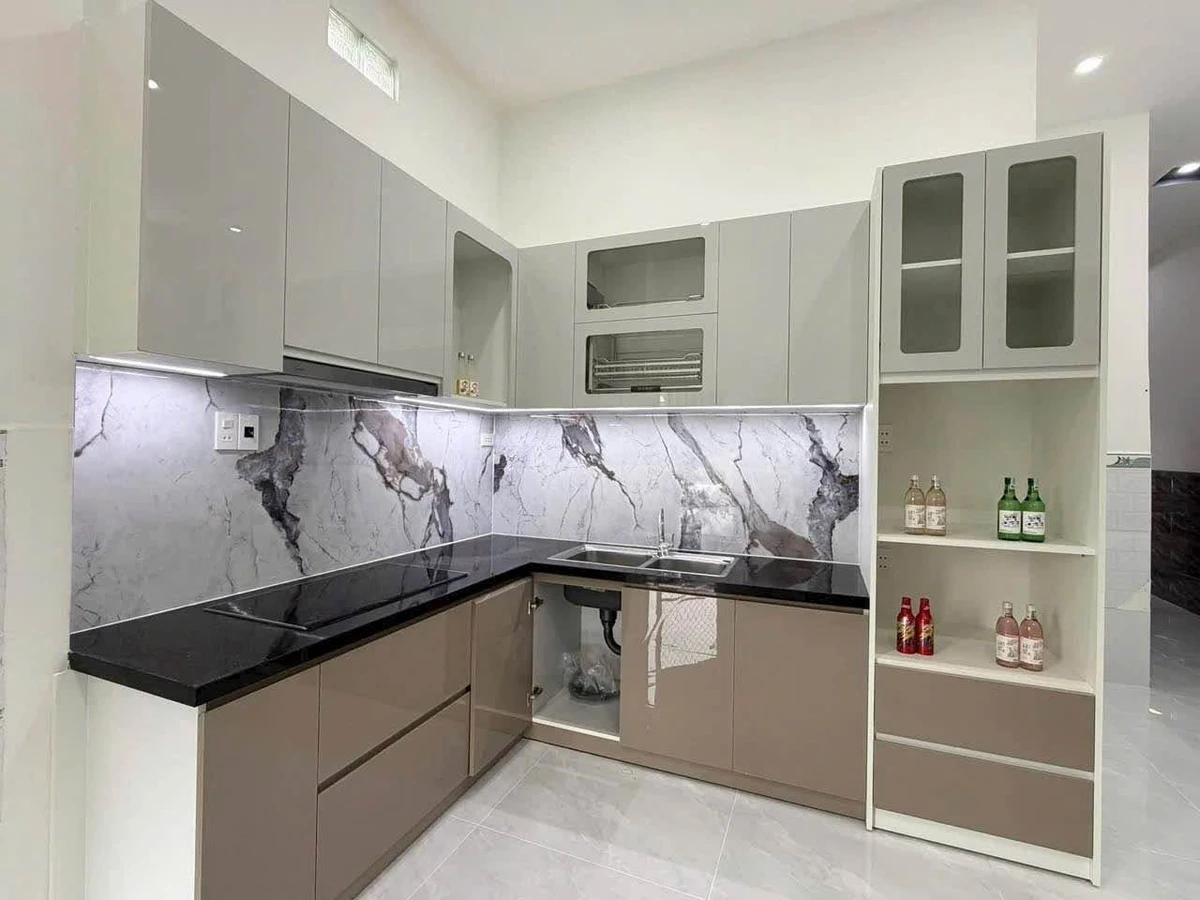 Bán nhà 2 tầng 95m² full nội thất Đồng Trí - Ảnh thu nhỏ 3