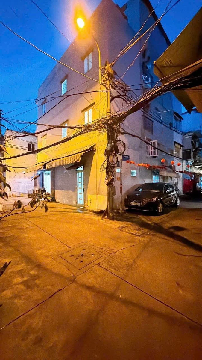 Bán nhà Quận 4 36m² 4PN 8.9 tỷ - Ảnh thu nhỏ 2