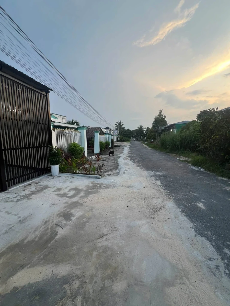 Bán nhà mặt tiền 10m, 102m², 2PN tại Nguyễn Văn Linh, Nhà Bè - Ảnh thu nhỏ 4