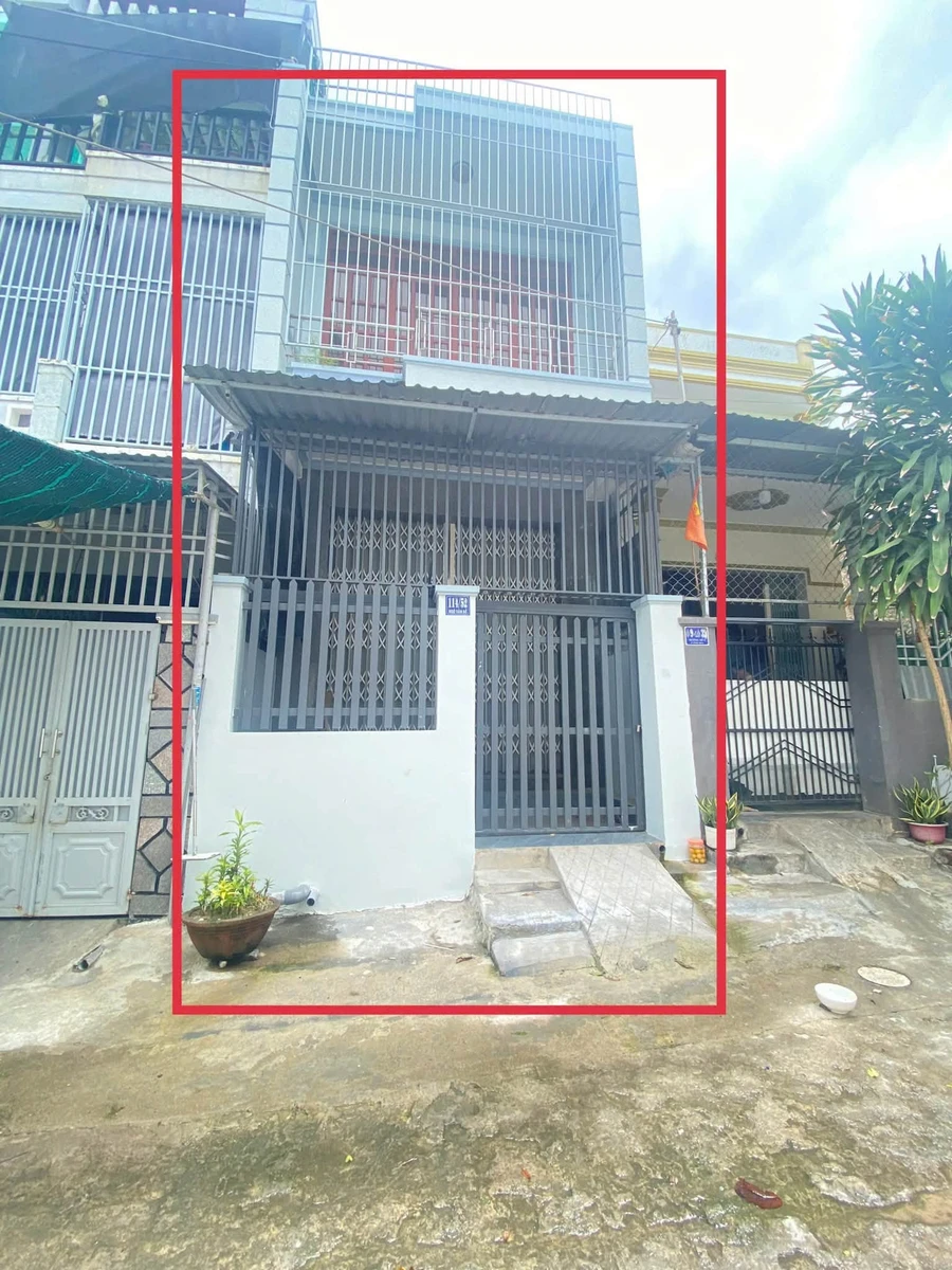 Bán nhà 1 trệt 2 lầu 60m² Nha Trang 4 tỷ - Ảnh 1
