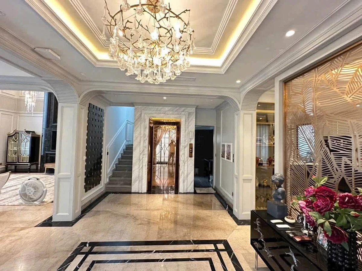 Bán biệt thự 200m² 4 tầng Sao Đỏ Quận 7 giá 19.5 tỷ - Ảnh thu nhỏ 4