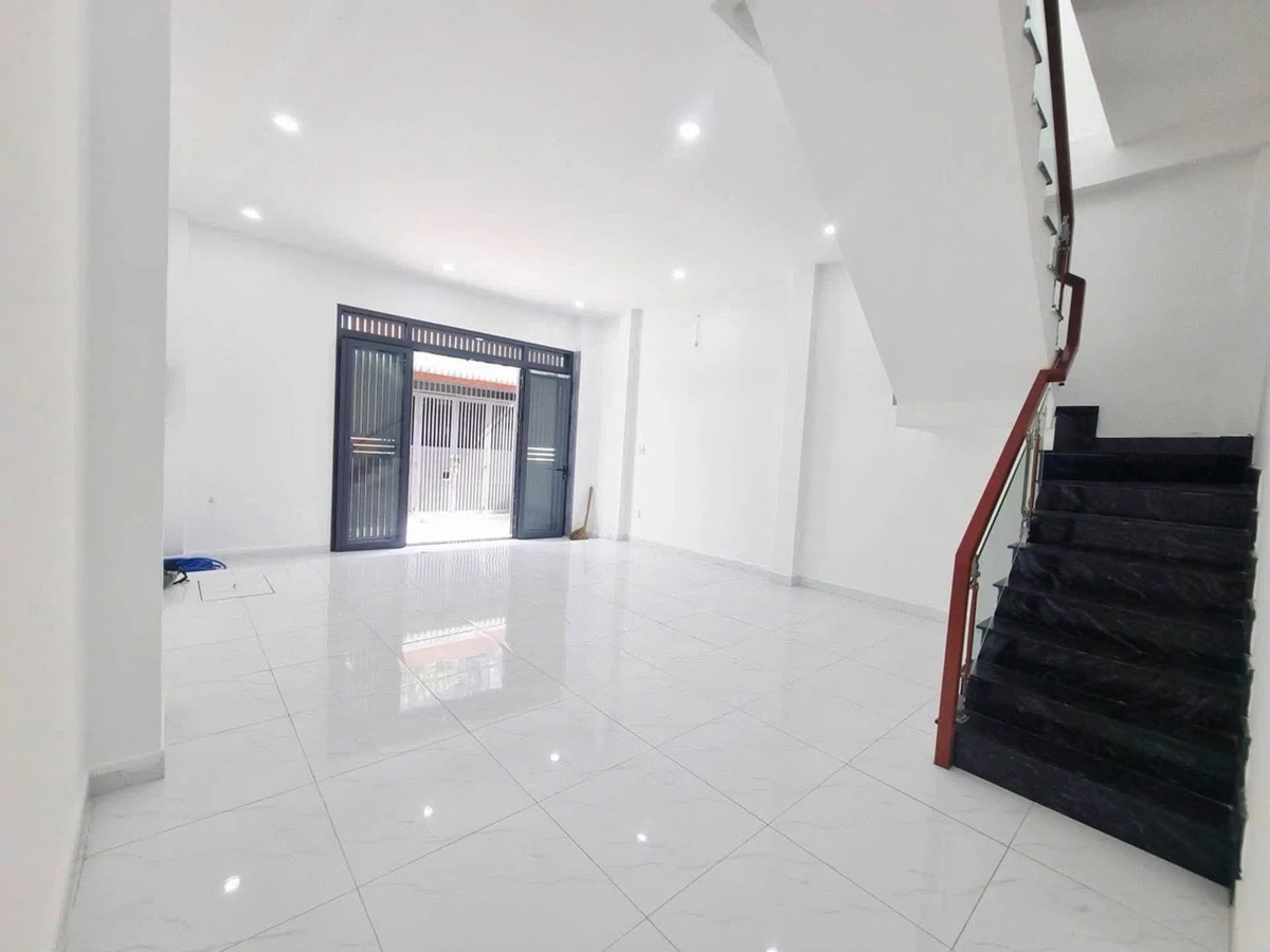 Nhà bán 2 tầng 81m² 3 phòng ngủ Huỳnh Thị Hai Q12 3,5 tỷ - Ảnh thu nhỏ 2