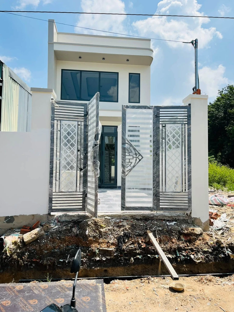 Nhà gác lửng 125m² 3 phòng ngủ, Tân Định Bến Cát - Ảnh thu nhỏ 3