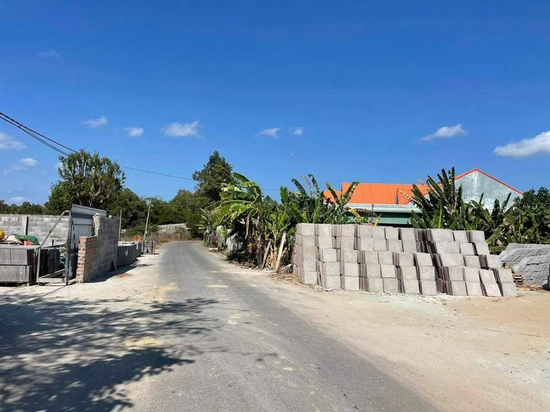 Bán đất vườn mặt tiền đường nhựa 359m² tại Tân Hưng, Bà Rịa, giá 2,39 tỷ