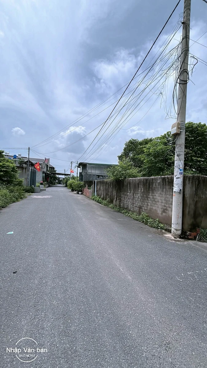 Bán lô đất góc hai mặt tiền 10x20m, Bình Chánh - Ảnh 1