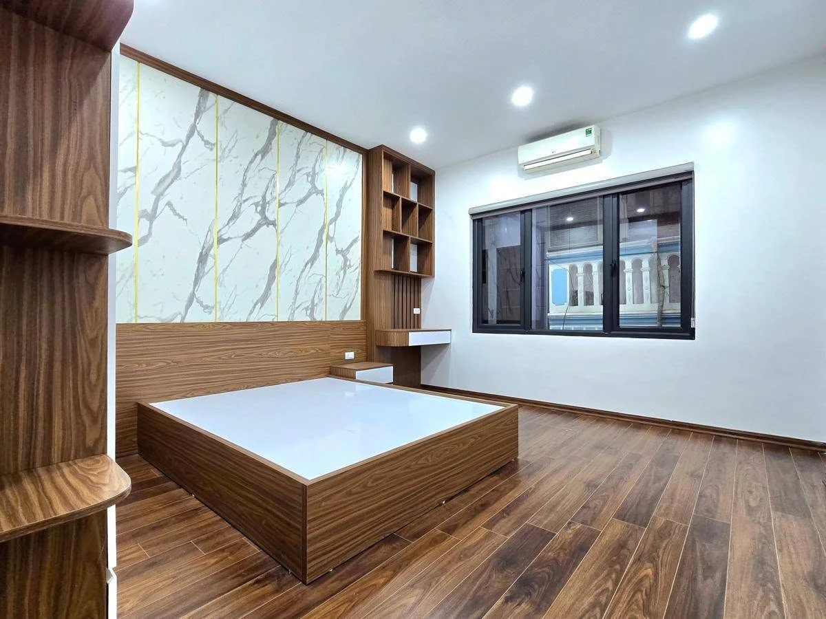 Bán nhà mới 6 tầng thang máy 36m2 Nguyễn Khánh Toàn Cầu Giấy - Ảnh thu nhỏ 4