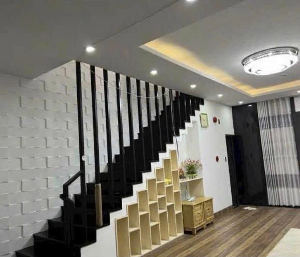 Bán tòa căn hộ 7 tầng 6 Duplex Dương Đình Nghệ, 74m2, 14 tỷ - Ảnh thu nhỏ 4