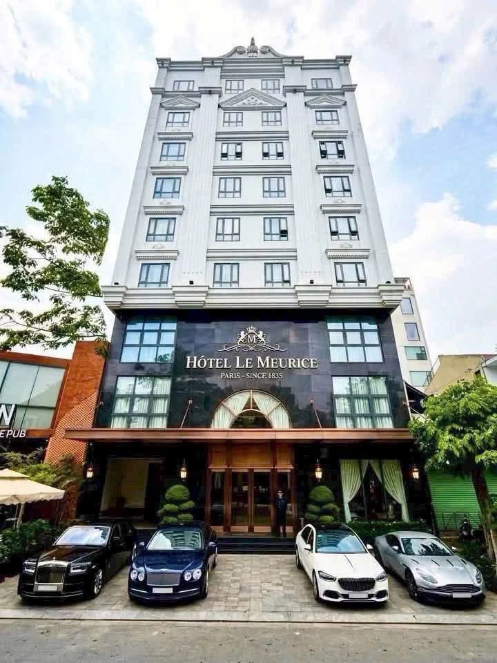Bán khách sạn 3 sao 2700m², 88 tỷ, Hồ Chí Minh - Ảnh 1