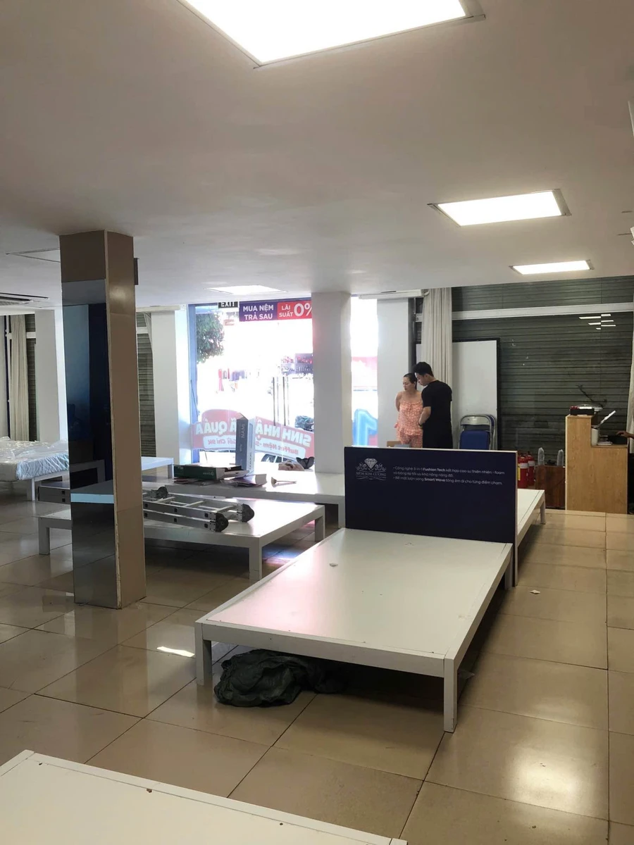 Cho thuê mặt bằng 189m² mặt tiền 12.6m Đồng Xoài 25 triệu/tháng - Ảnh thu nhỏ 4