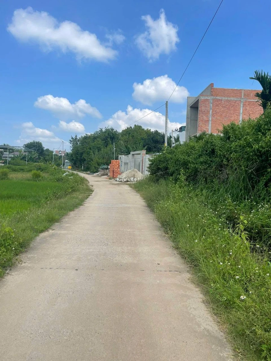 Bán lô đất hẻm Nguyễn Trường Tộ 5x22m, view cánh đồng, gần Đại học Tây Nguyên, Buôn Ma Thuột - Ảnh 1