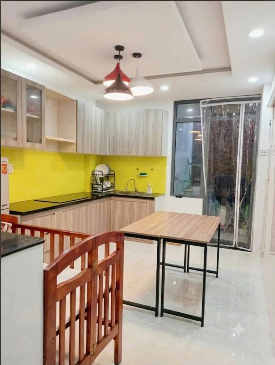 Bán nhà Tân Phú 62m2, 2 PN gần Đầm Sen, giá 7 tỷ - Ảnh thu nhỏ 3