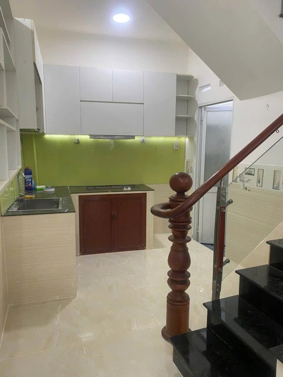 Cho thuê nhà 2 lầu 2PN 2WC 32m² Tân Phú 11 triệu/tháng - Ảnh thu nhỏ 4