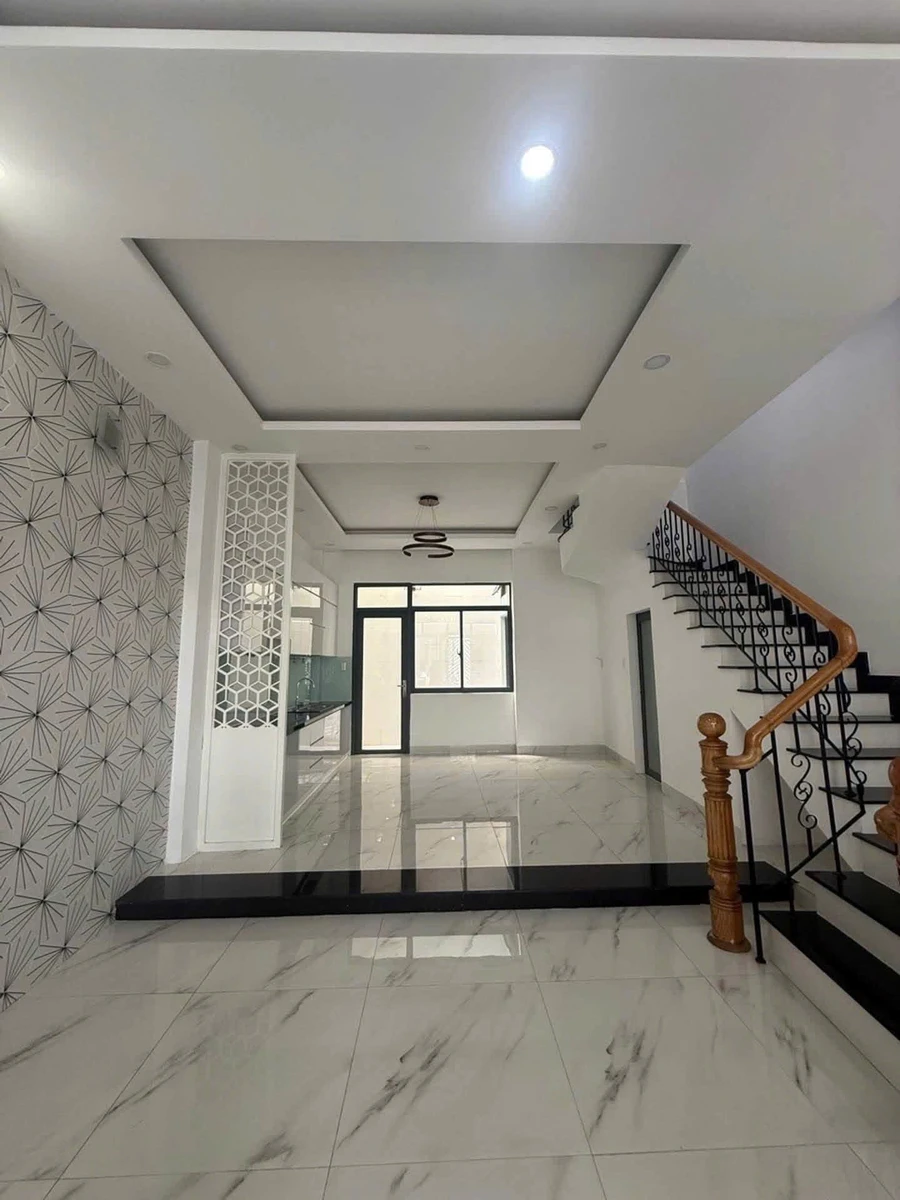 Bán nhà hẻm xe hơi 4 tầng, 4PN, Huỳnh Tấn Phát, 7.4 tỷ - Ảnh thu nhỏ 2