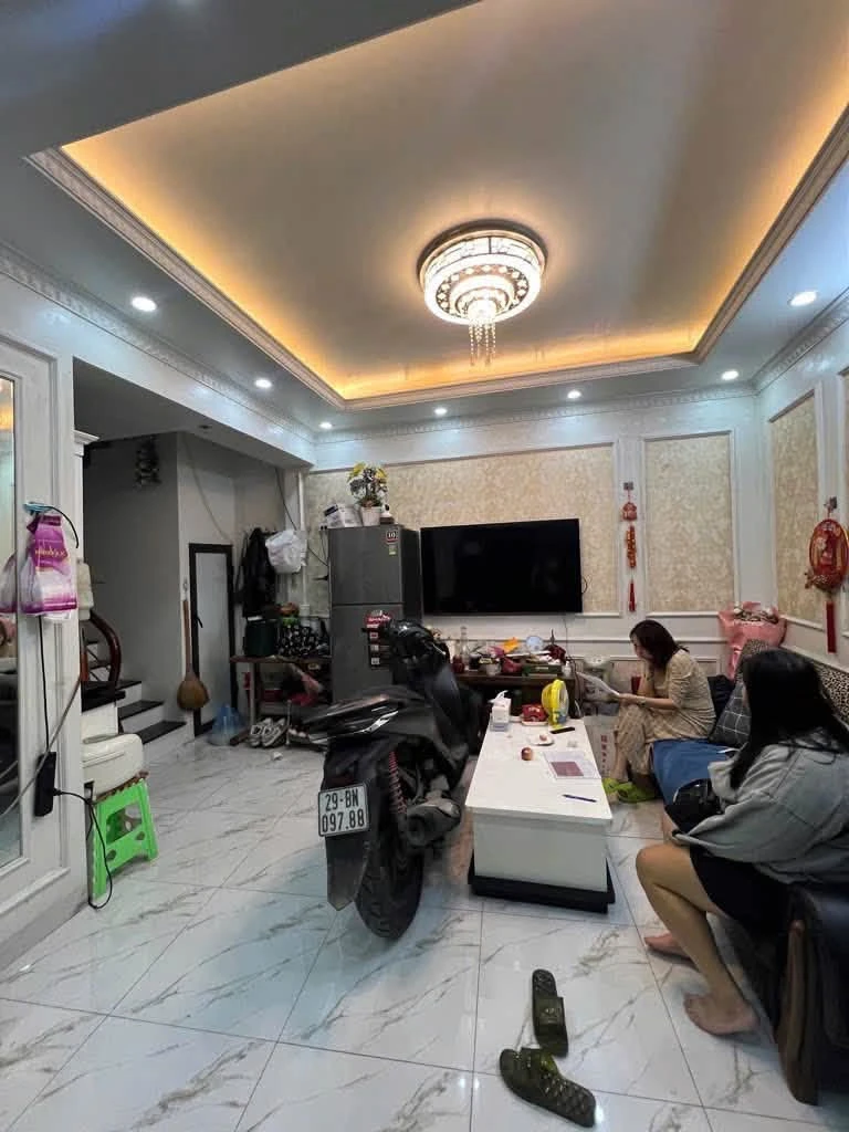 Bán nhà 4 tầng 26m2 Đống Đa 6 tỷ kinh doanh - Ảnh 1