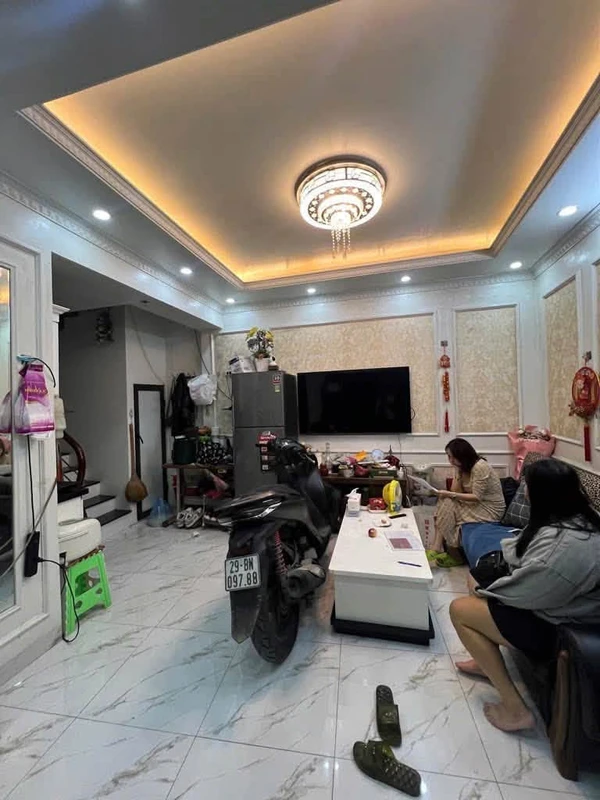 Bán nhà 4 tầng 26m2 Đống Đa 6 tỷ kinh doanh