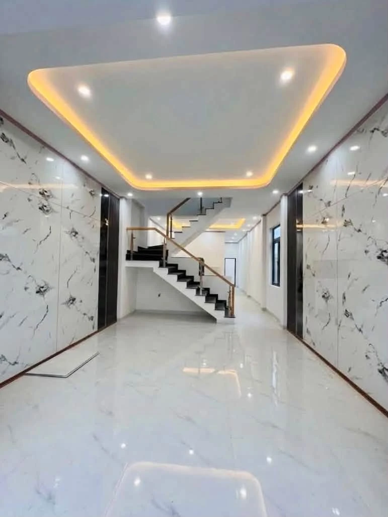 Bán nhà mặt tiền kinh doanh 150m² gần Hương Lộ 15, Bình Chánh - Ảnh thu nhỏ 4