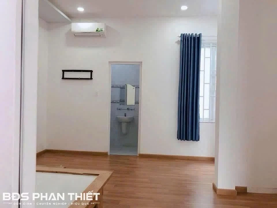 Bán nhà lầu 2 mặt tiền lô góc 137.4m² Võ Hữu, Lâm Đồng - Ảnh thu nhỏ 3