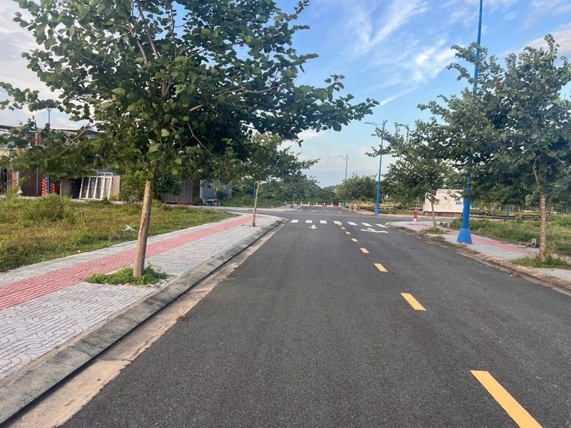 Bán đất TĐC Hòa Long Bà Rịa 100m² sổ hồng riêng