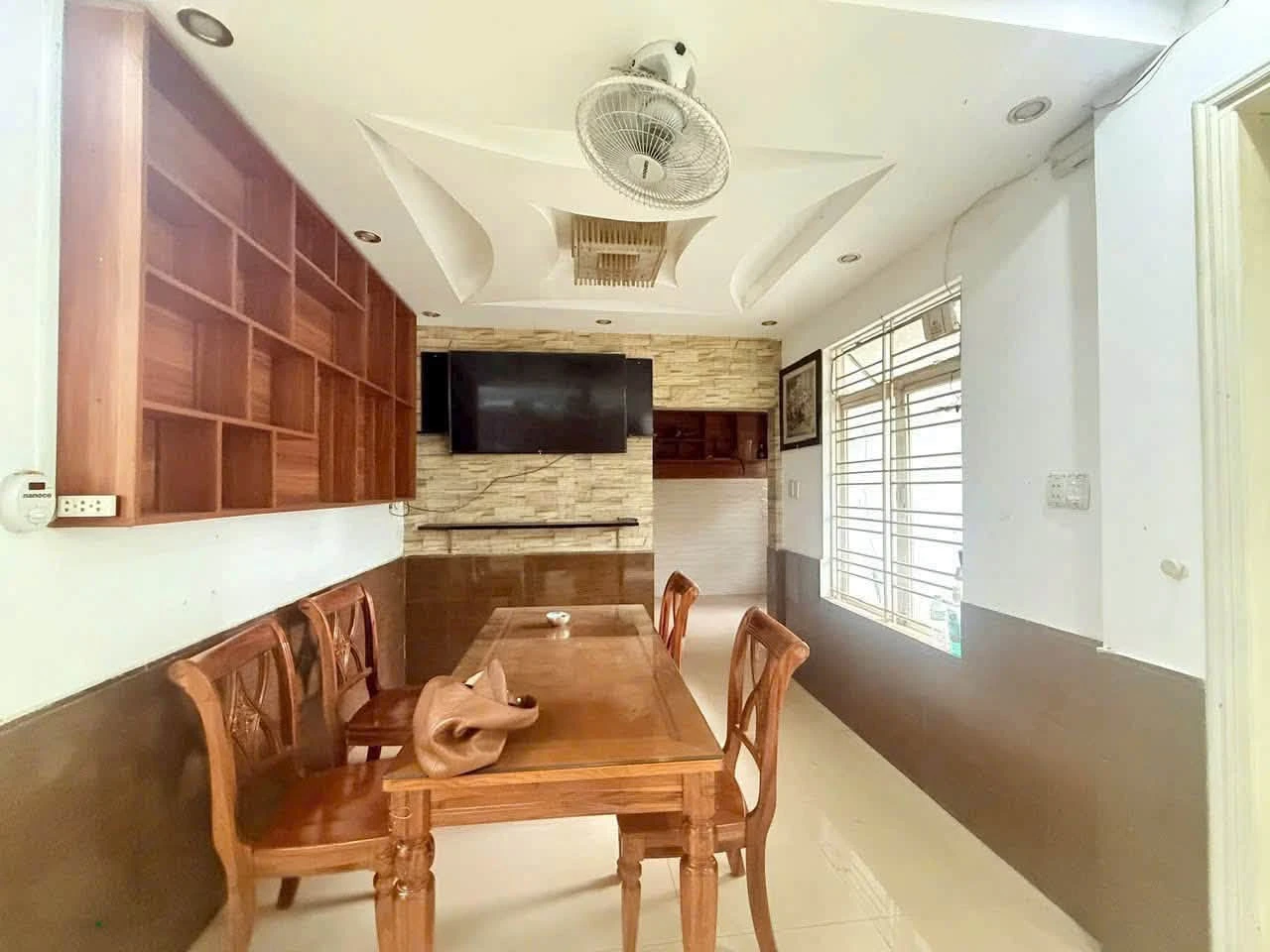 Bán nhà 2 tầng kiệt ô tô 235 Bà Triệu, 78m², 4,2 tỷ, Phường Thuận Hoá, TP Huế - Ảnh 1