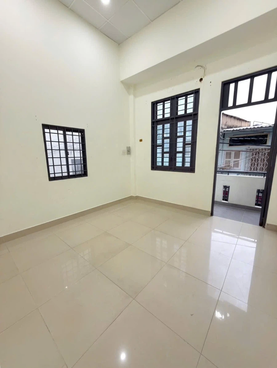Cho thuê nhà hẻm xe hơi Ông Ích Khiêm Q11, 2PN, 31.5m2, 12tr/tháng - Ảnh thu nhỏ 3
