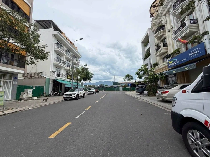 Bán đất 100m2 Thích Quảng Đức, Phước Hải, Nha Trang - 7,6 tỷ