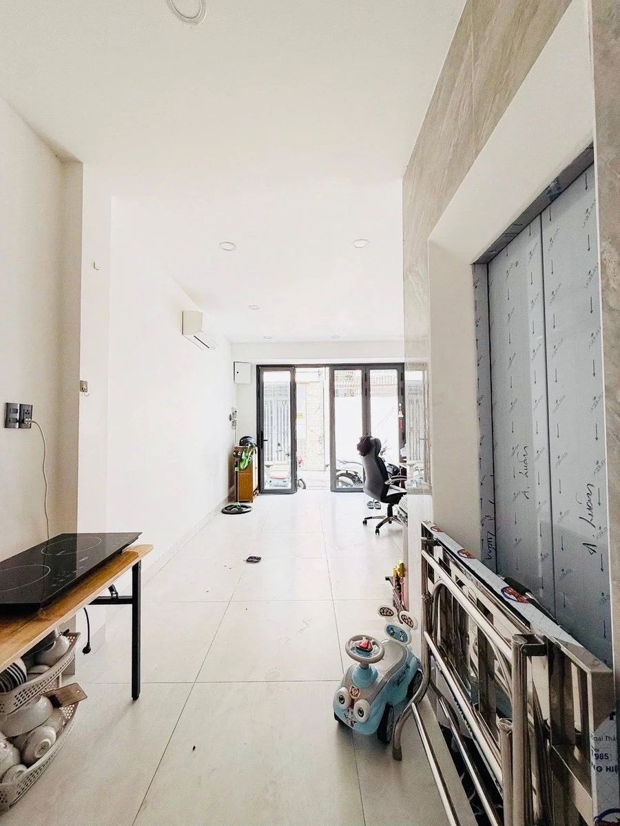 Bán nhà hẻm xe tải Nguyễn Xí 3 tầng 108m² Bình Thạnh - Ảnh thu nhỏ 4