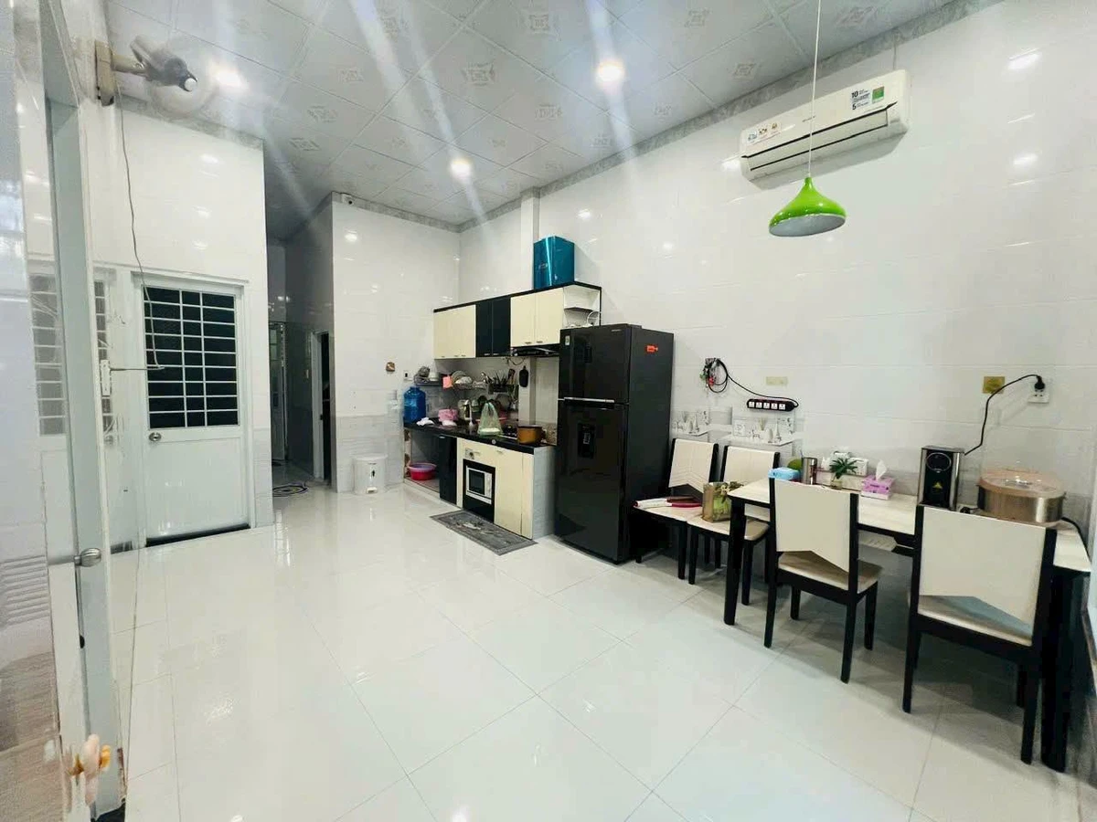 Bán nhà mặt tiền đường 19/5 182.6 m² Bến Tre 1 tỷ 7 - Ảnh thu nhỏ 5