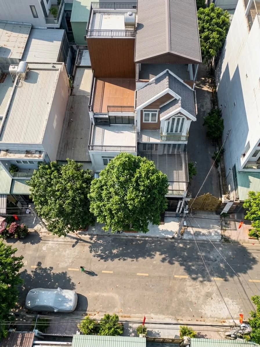 Nhà bán 4,7 tỷ 1 trệt 2 lầu 100m² Việt Sing Bình Dương - Ảnh 1