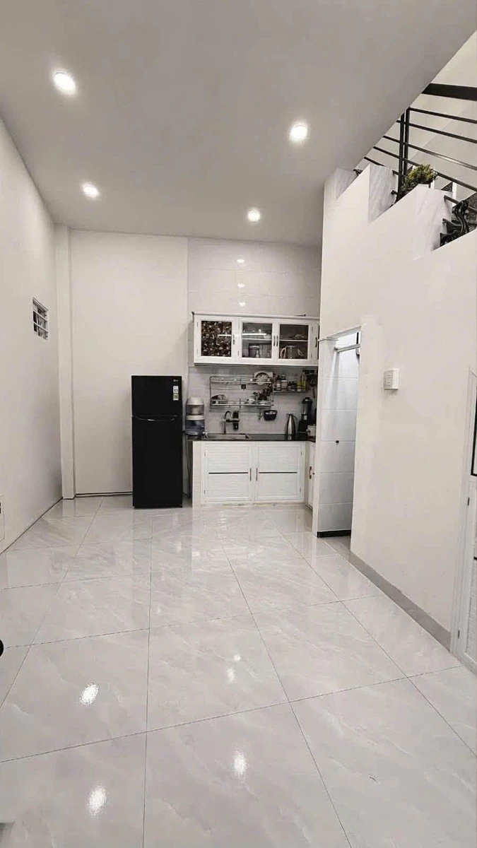 Bán nhà 2 PN, 24m² ở Nha Trang, giá 2,2 tỷ - Ảnh thu nhỏ 4