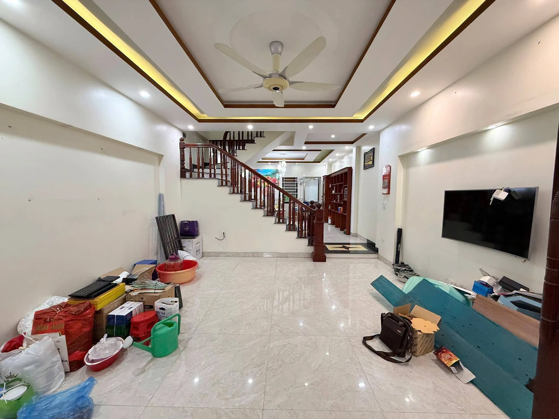 Bán nhà 3 tầng 85m² hướng Đông Nam An Lạc 4 tỷ - Ảnh 1