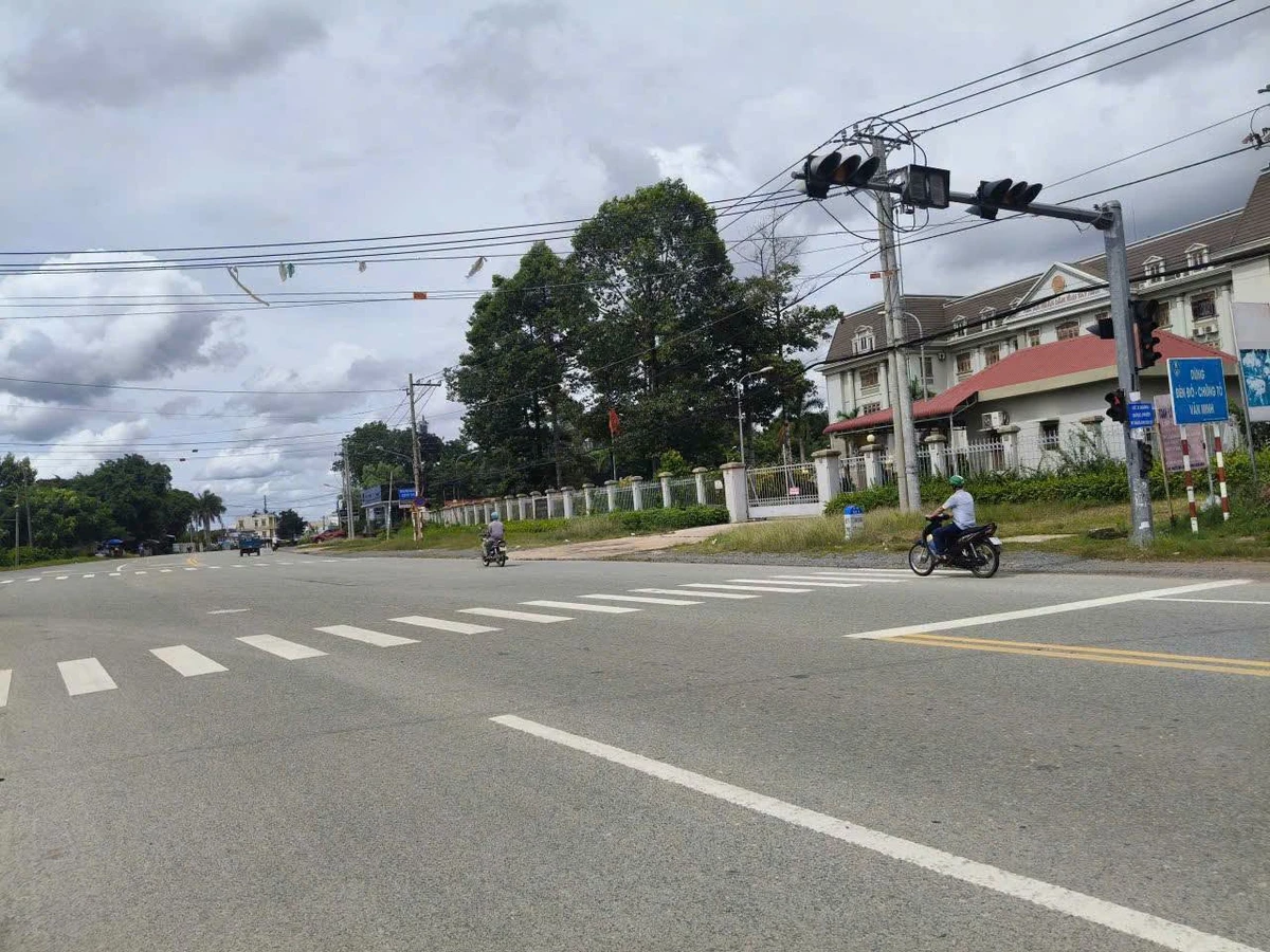 Bán nhà 3 PN đường 30/4, 136m², 600 triệu - Ảnh thu nhỏ 2