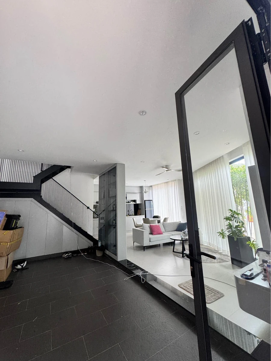 Nhà góc 2 mặt tiền 50m² có dòng tiền cho thuê Bình Chánh, giá 3.3 tỷ - Ảnh thu nhỏ 2
